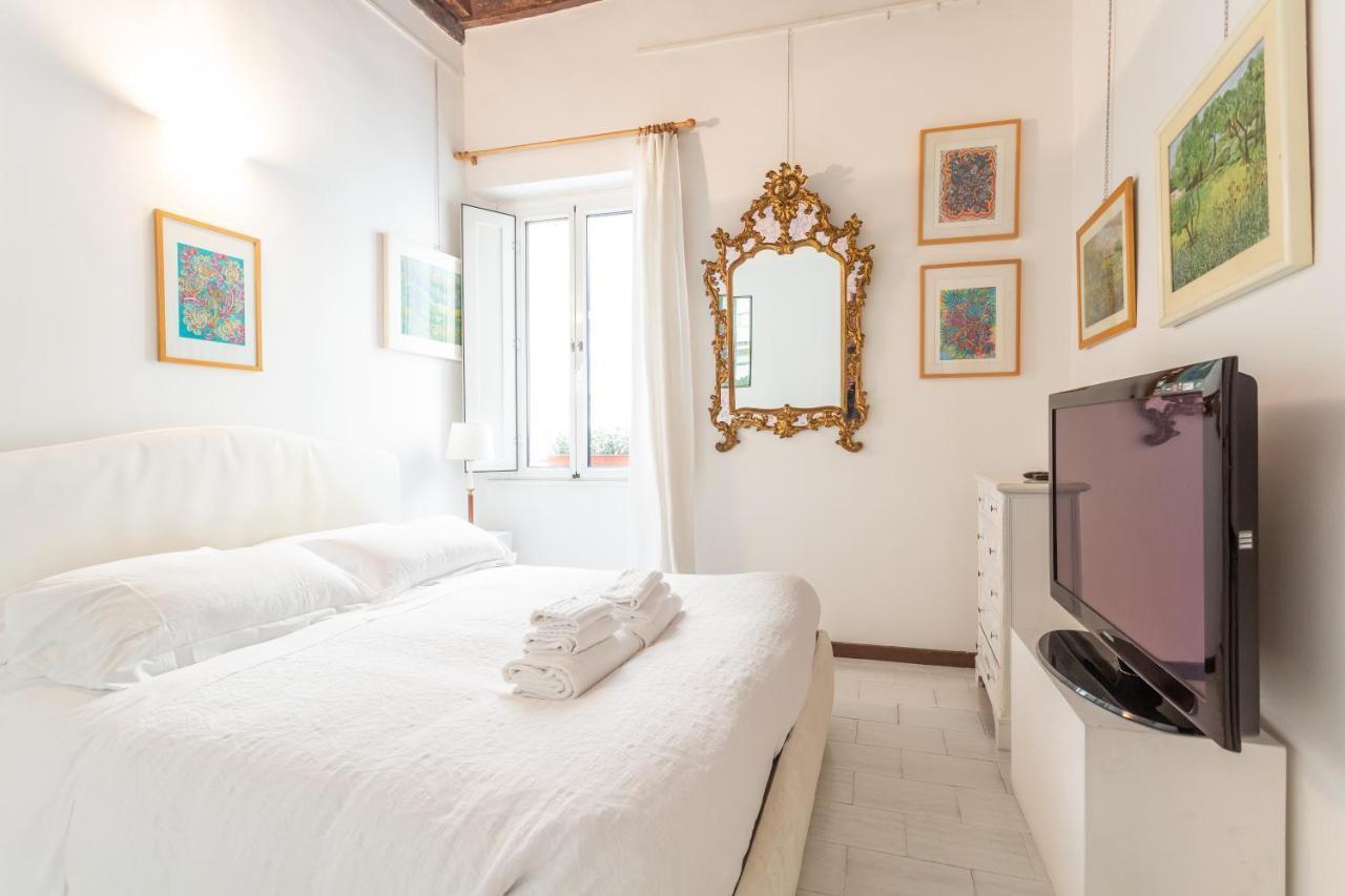 Daplace - Giulia Apartment Řím Exteriér fotografie